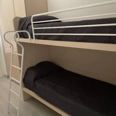 Apartament Mare *